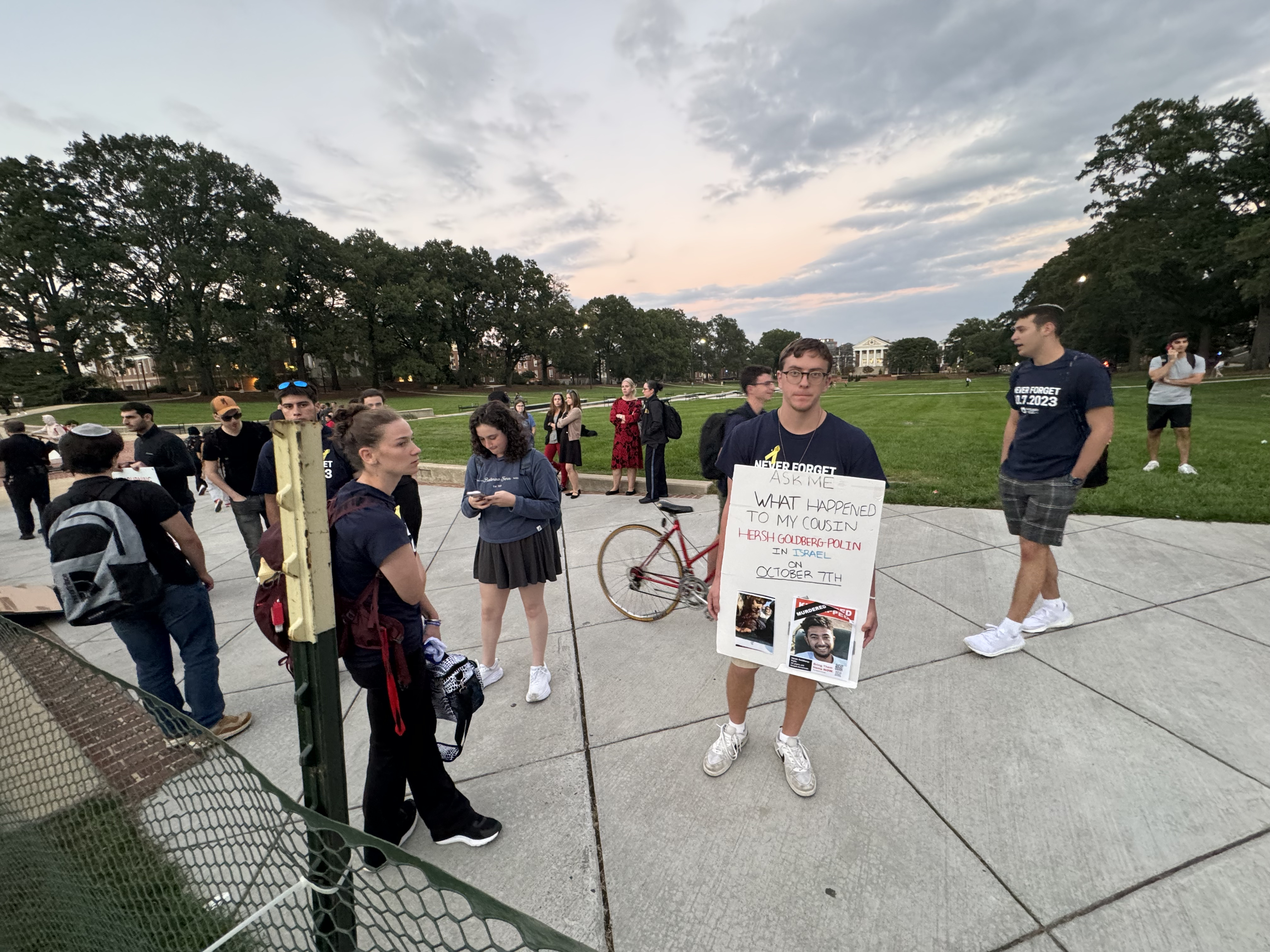 Jewish counter-protesters at the UMD Students for Justice in Palestine demonstration on McKeldin Mall on Monday, Oct. 7, 2024. ZFJ/Alvin Wu