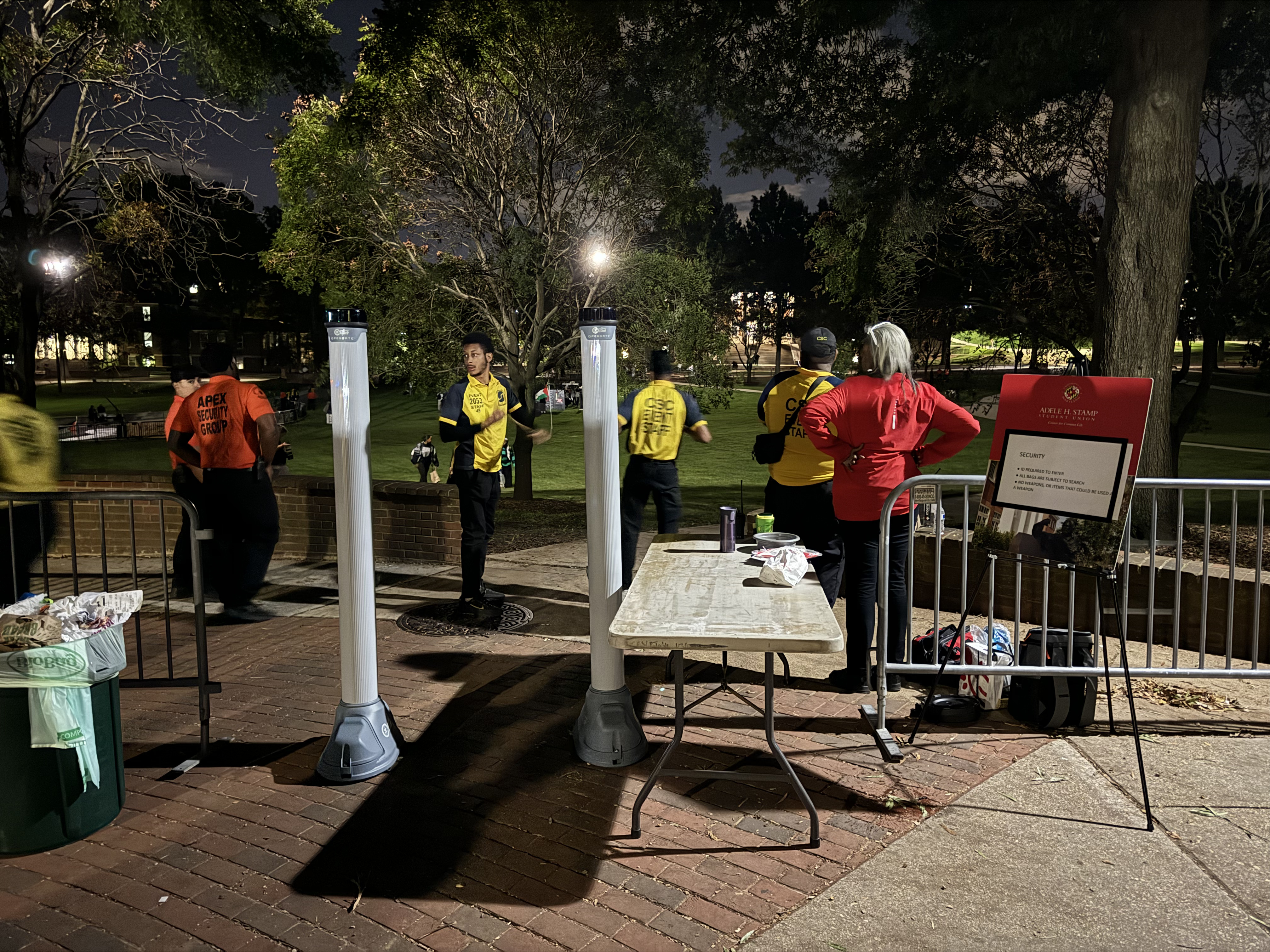 Security checkpoint at the perimeter of McKeldin Mall, set up for the UMD Students for Justice in Palestine demonstration on Monday, Oct. 7, 2024. ZFJ/Alvin Wu