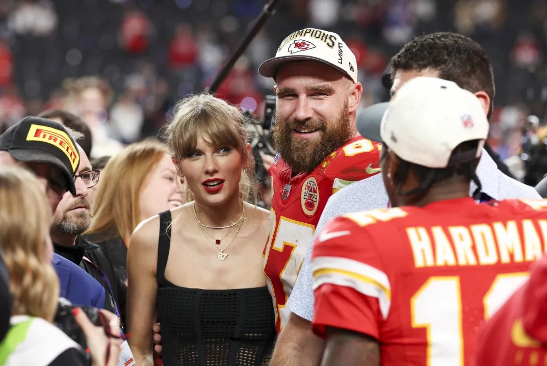 Kansas City Chiefs tight end Travis Kelce celebrates with his pop star girlfriend Taylor Swift after the Chiefs defeated the San Francisco 49ers in Super Bowl LVIII game on Sunday, Feb. 11, 2024, in Las Vegas, Nevada. NFL/Mikey Owens