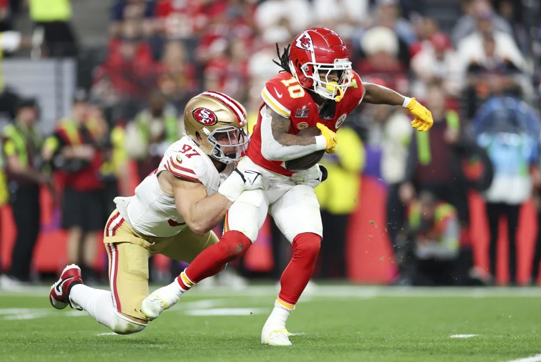 Kansas City Chiefs running back Isiah Pacheco runs the ball during Super Bowl LVIII on Sunday, Feb. 11, 2024, in Las Vegas, Nevada. NFL/Mikey Owens